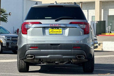 2023 GMC Acadia AT4