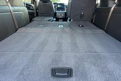 2025 GMC Yukon XL Elevation