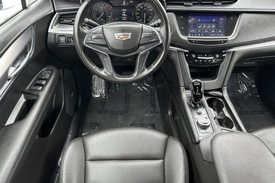 2023 Cadillac XT5 Luxury