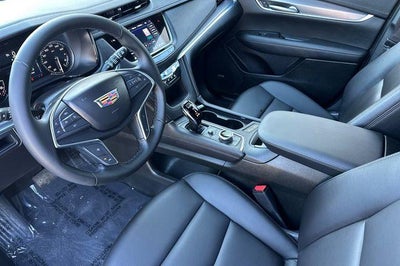 2026 Cadillac XT5 Luxury