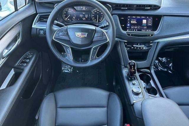 2026 Cadillac XT5 Luxury