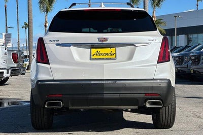 2026 Cadillac XT5 Luxury