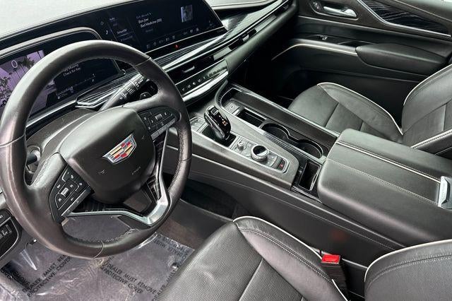 2023 Cadillac Escalade Sport