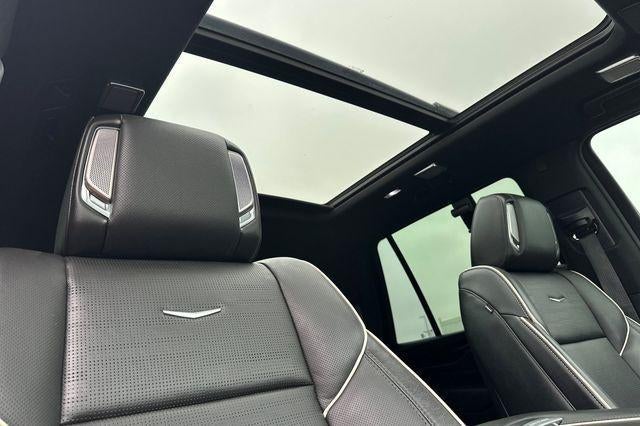 2023 Cadillac Escalade Sport