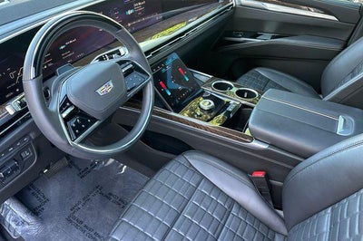 2025 Cadillac Escalade ESV Premium Luxury Platinum