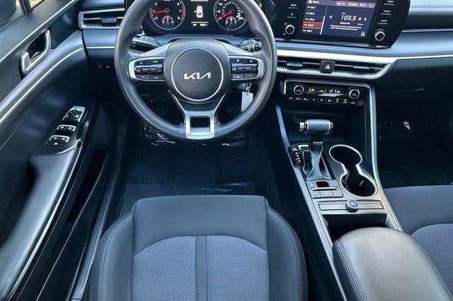 2022 Kia K5 LX