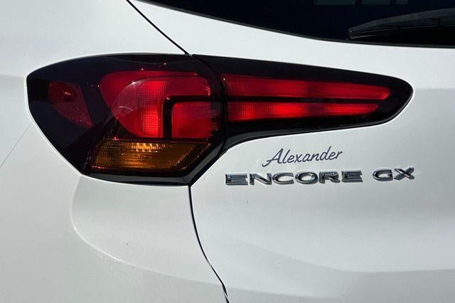 2022 Buick Encore GX Select