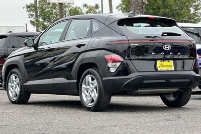 2026 Hyundai Kona SE