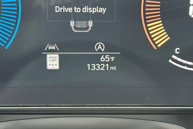 2024 Hyundai Kona SE