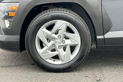 2024 Hyundai Kona SE