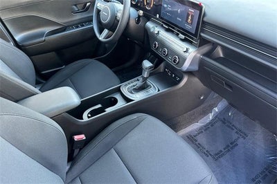 2026 Hyundai Kona SE