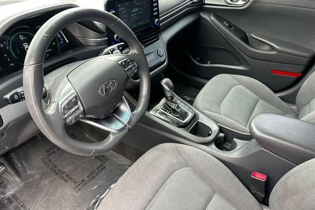 2020 Hyundai Ioniq Hybrid SE