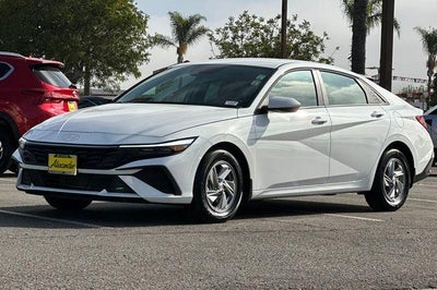 2026 Hyundai Elantra SE