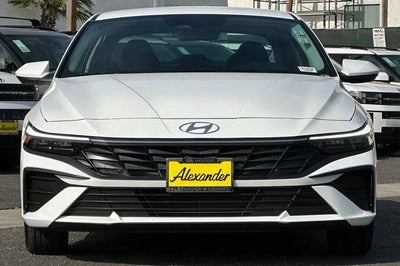2026 Hyundai Elantra SE