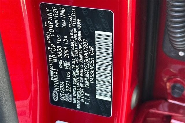 2025 Hyundai Elantra SEL Sport