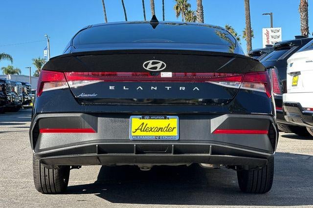 2025 Hyundai Elantra SEL Sport