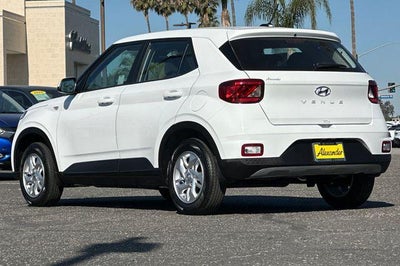 2026 Hyundai Venue SE