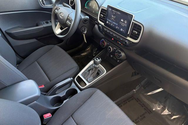 2026 Hyundai Venue SE