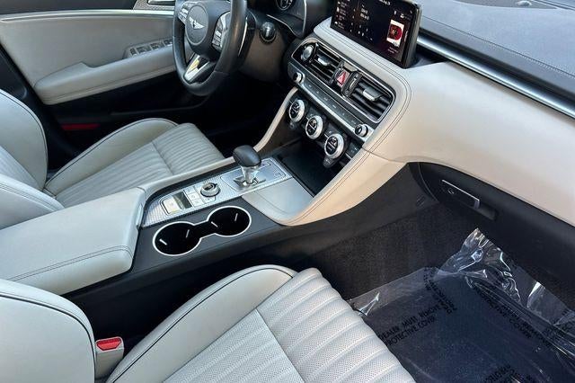 2023 Genesis G70 2.0T
