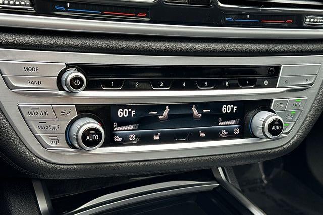 2022 BMW 7 Series 740i