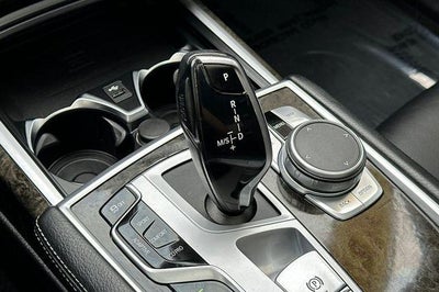 2022 BMW 7 Series 740i