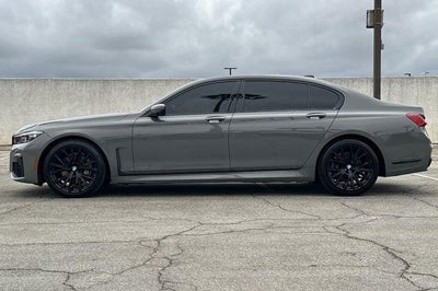 2022 BMW 7 Series 740i