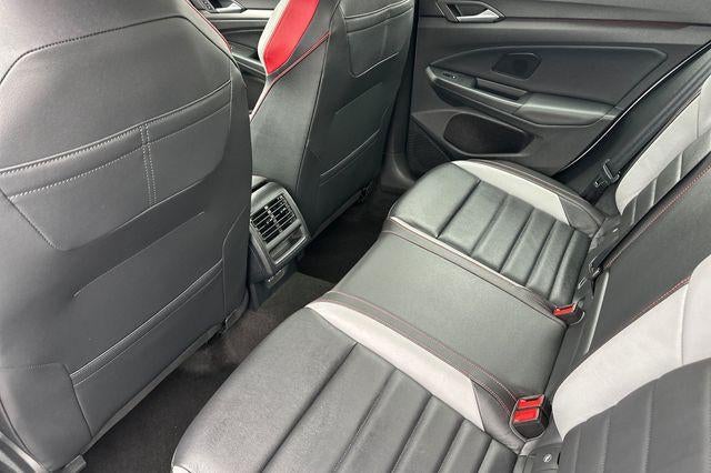 2025 Volkswagen Golf GTI SE