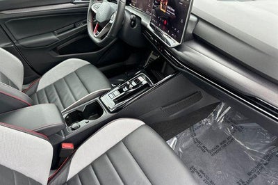 2025 Volkswagen Golf GTI SE
