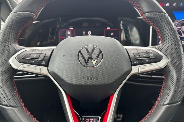 2025 Volkswagen Golf GTI SE