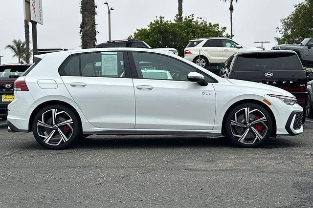 2025 Volkswagen Golf GTI SE