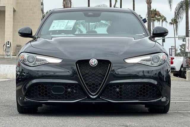 2023 Alfa Romeo Giulia Base