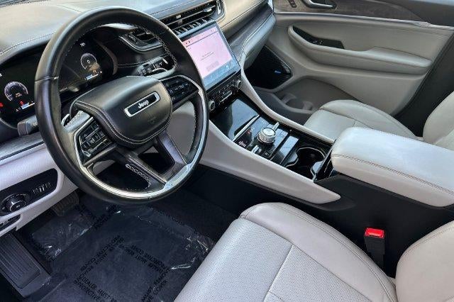 2022 Jeep Grand Cherokee Overland 4x4