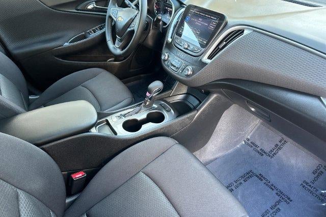 2024 Chevrolet Malibu RS