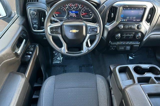 2022 Chevrolet Silverado 2500 HD Crew Cab Standard Box 4-Wheel Drive LT