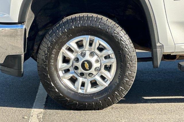 2022 Chevrolet Silverado 2500 HD Crew Cab Standard Box 4-Wheel Drive LT