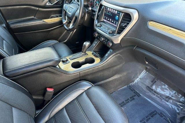 2018 GMC Acadia FWD Denali