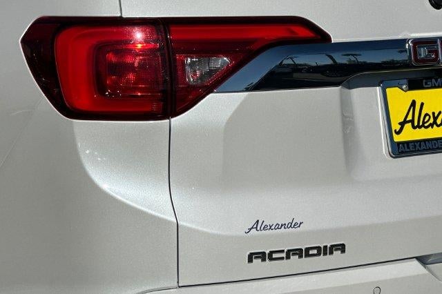 2018 GMC Acadia FWD Denali