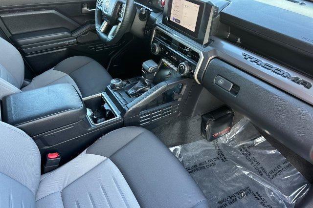 2024 Toyota Tacoma 4WD 4WD TRD Sport Double Cab 5' Bed AT (Natl)