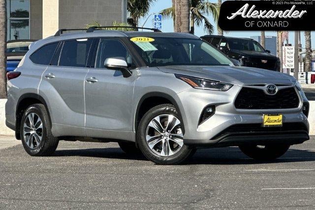2021 Toyota Highlander XLE FWD (Natl)