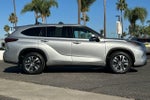2021 Toyota Highlander XLE FWD (Natl)
