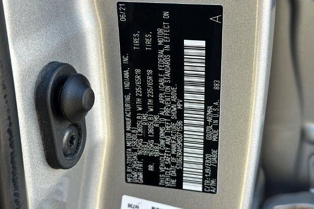 2021 Toyota Highlander XLE FWD (Natl)