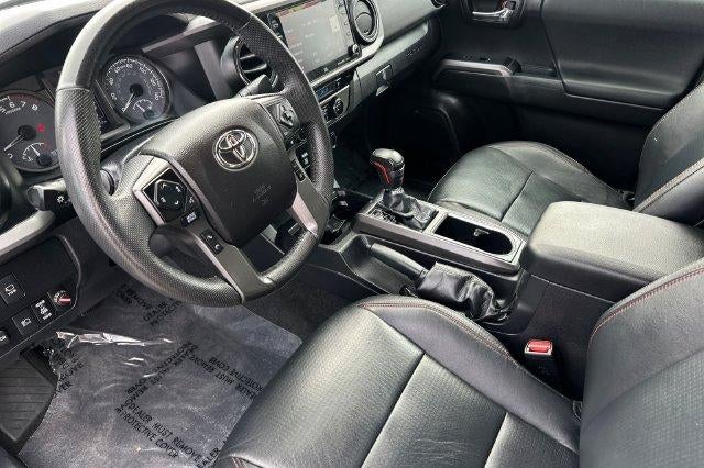 2021 Toyota Tacoma 4WD 4WD TRD Pro Double Cab 5' Bed V6 MT (Natl)