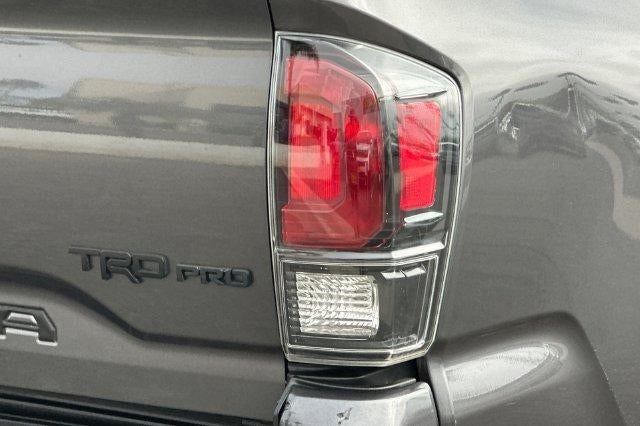 2021 Toyota Tacoma 4WD 4WD TRD Pro Double Cab 5' Bed V6 MT (Natl)