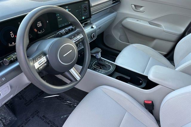 2026 Hyundai KONA SE FWD