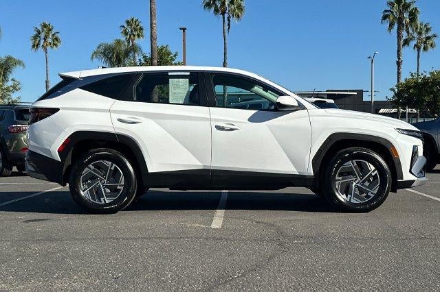 2026 Hyundai TUCSON HYBRID Blue SE AWD