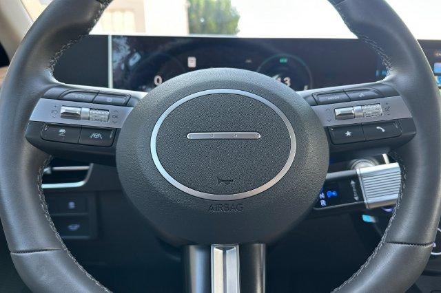 2025 Hyundai SONATA HYBRID Limited FWD