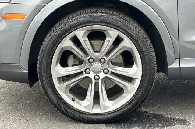 2015 Audi Q3 quattro 4dr 2.0T Prestige